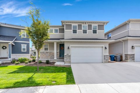 Photo of 1525 W 300 N, Pleasant Grove, UT 84062 (MLS # 2116212)