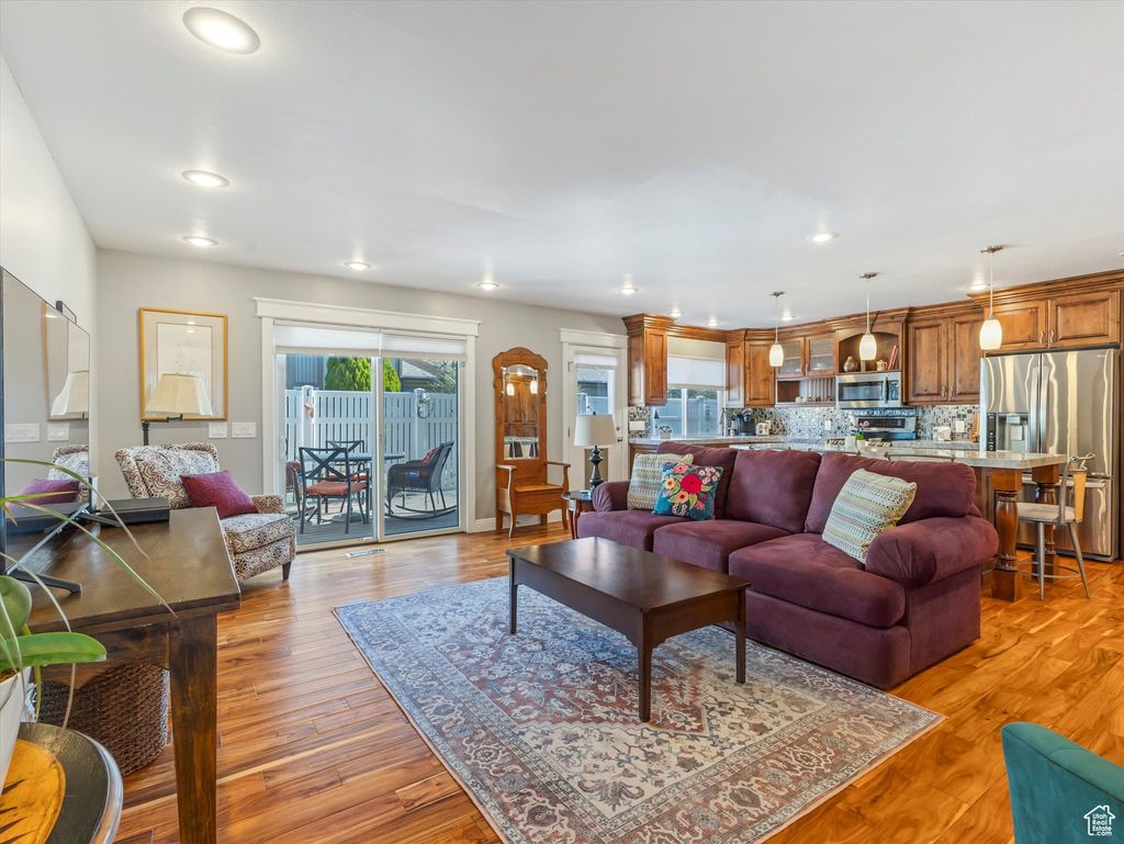 Photo of 1528 E 5730 S, Murray, UT 84121 (MLS # 2119523)