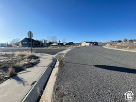970 S Granite Dr #18, Milford, Utah image 9
