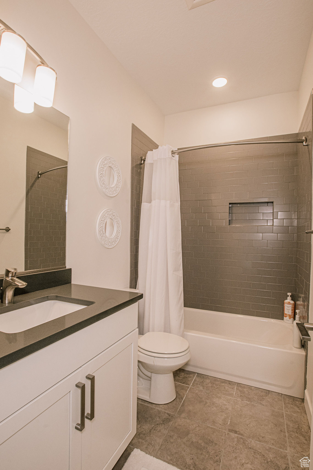 5028 W Lake Terrace Ave, South Jordan, Utah image 25
