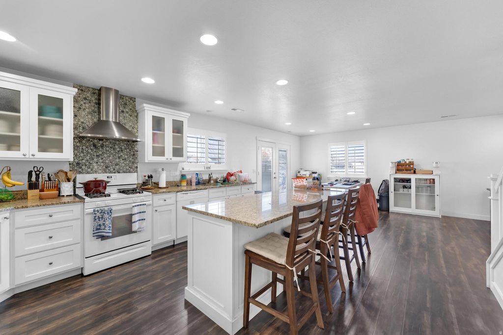 Photo of 157 N KEOGH LN W, Ogden, UT 84404 (MLS # 2131602)