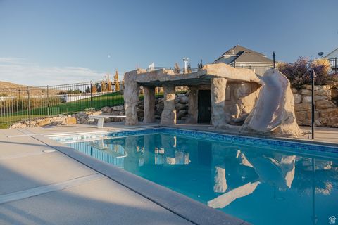 Tiny photo for 312 W LANDVIEW DR, Saratoga Springs, UT 84045 (MLS # 2115827)