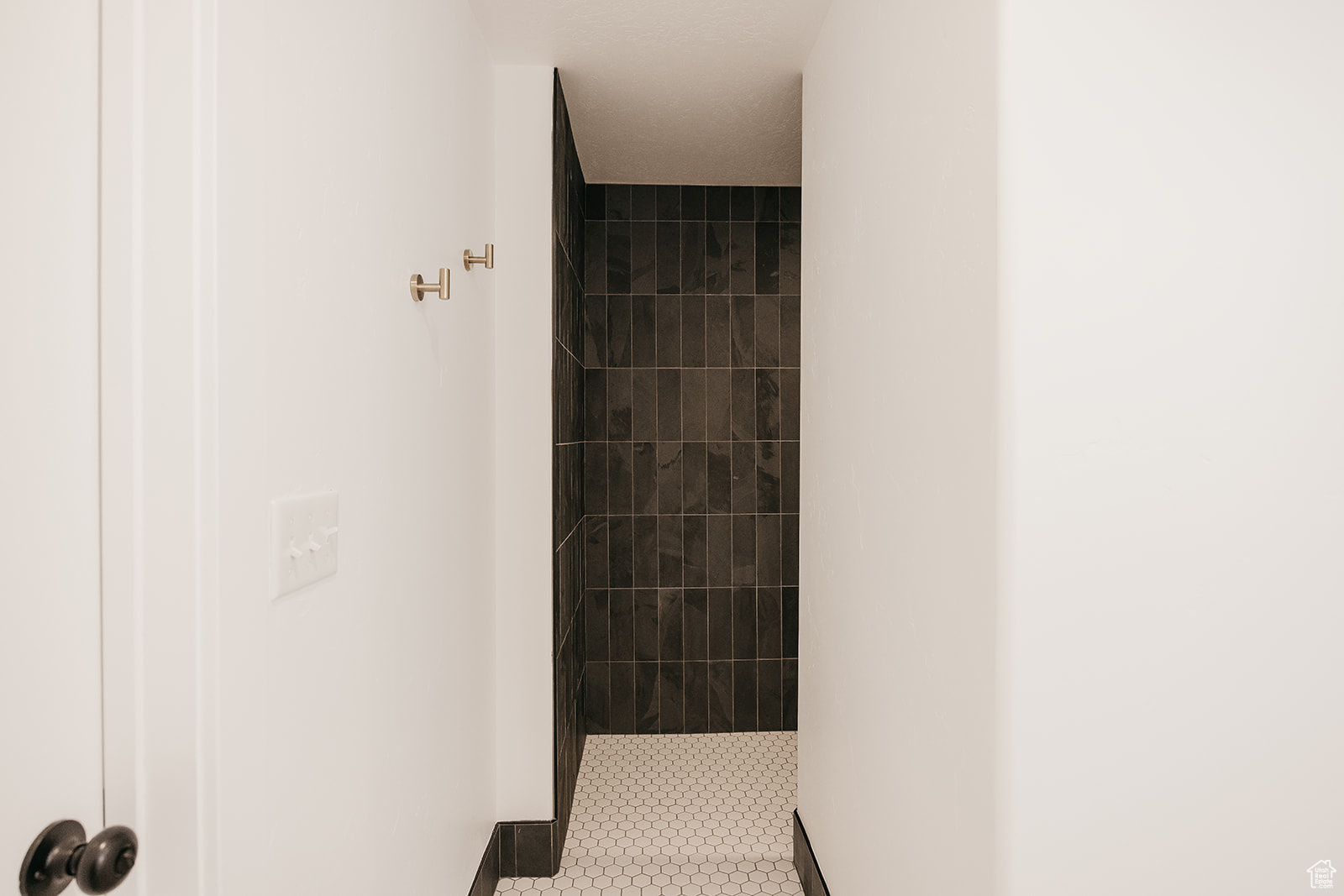 LANDROCK ESTATES - Residential