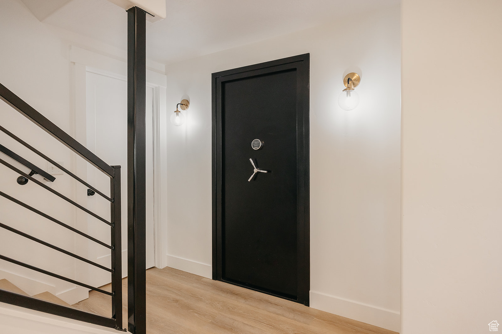 LANDROCK ESTATES - Residential