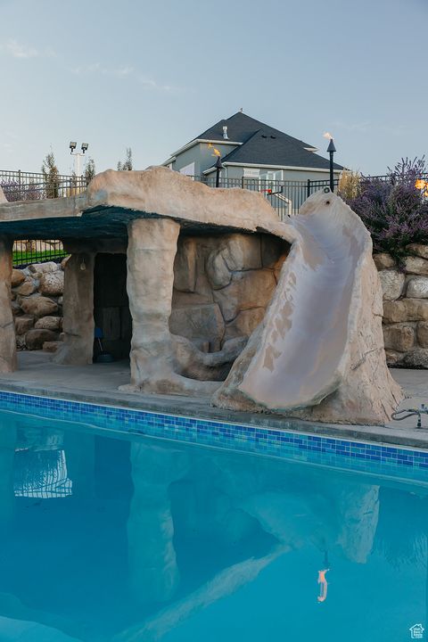 Tiny photo for 312 W LANDVIEW DR, Saratoga Springs, UT 84045 (MLS # 2115827)