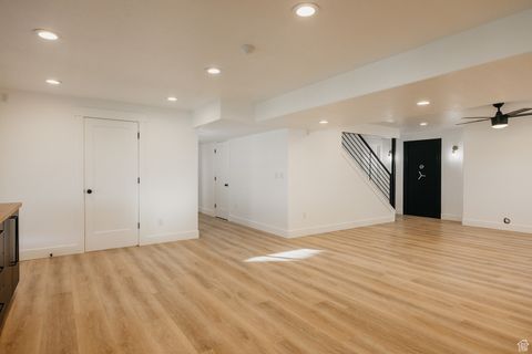 Tiny photo for 312 W LANDVIEW DR, Saratoga Springs, UT 84045 (MLS # 2115827)