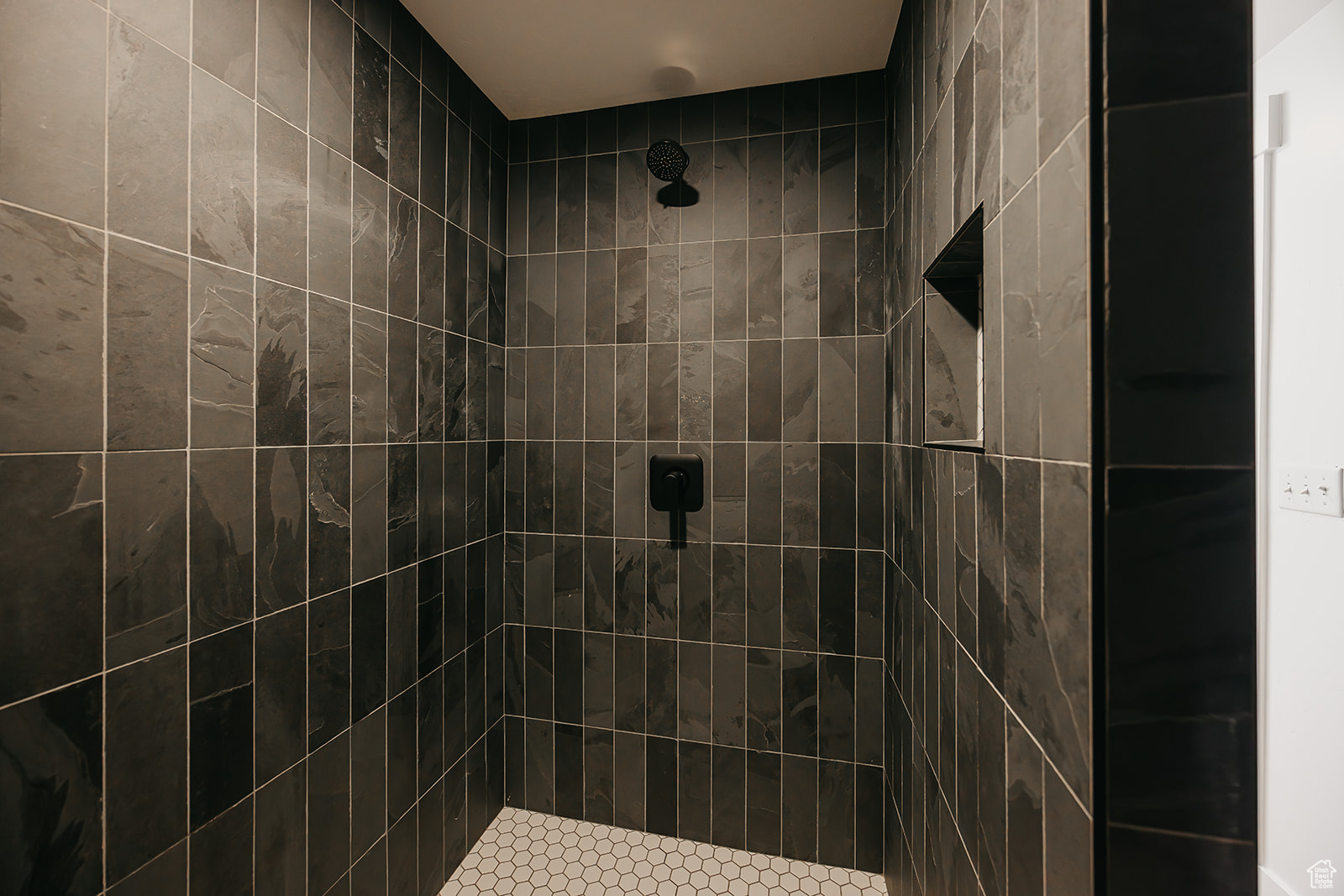 LANDROCK ESTATES - Residential