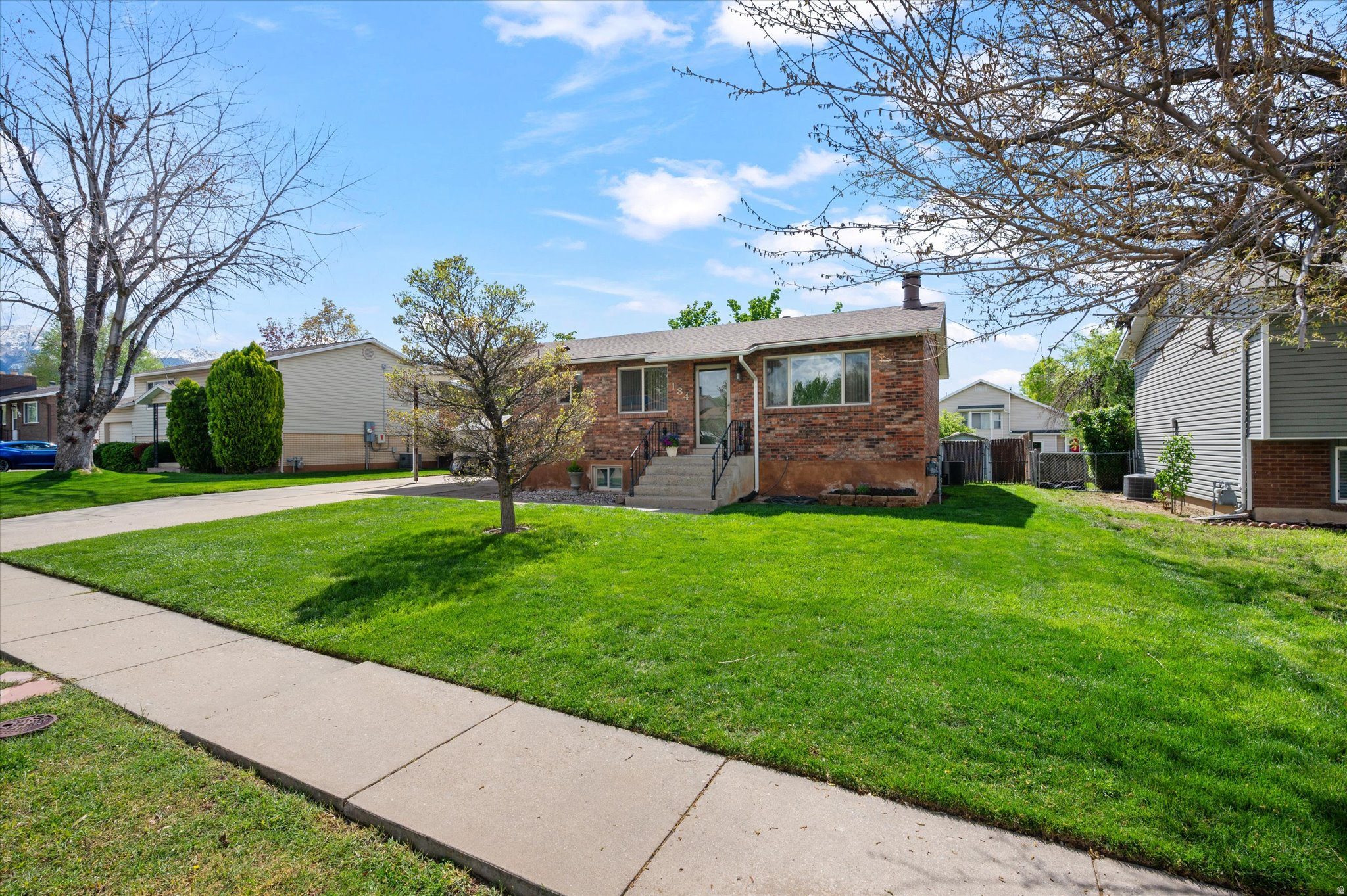 FORT LANE 2 - Residential