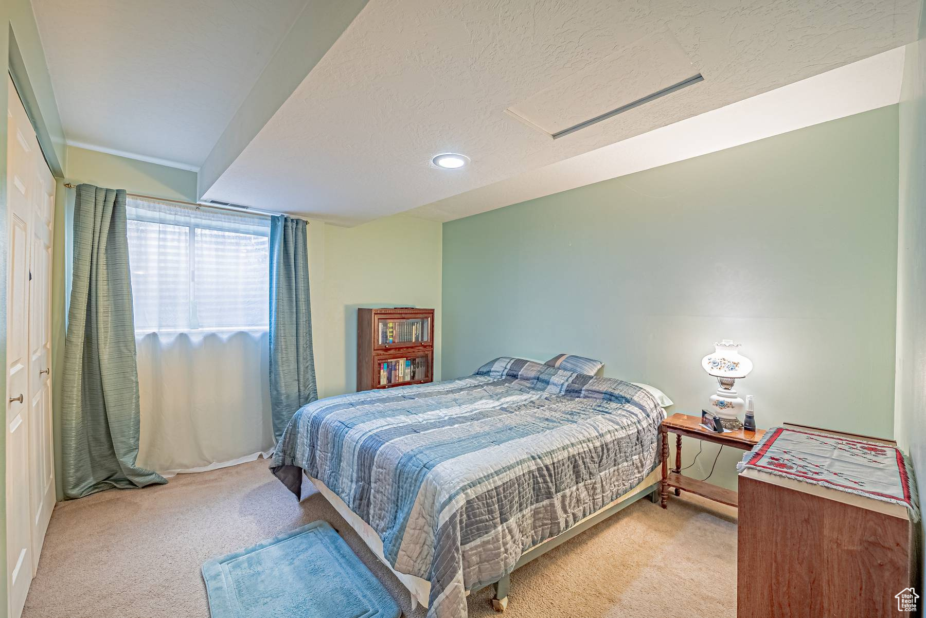 27TH ST. CONDOMINIUM - Residential