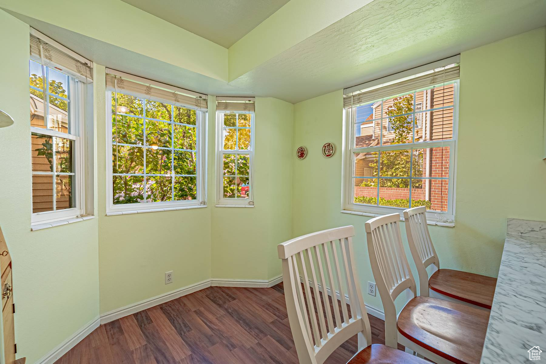 27TH ST. CONDOMINIUM - Residential