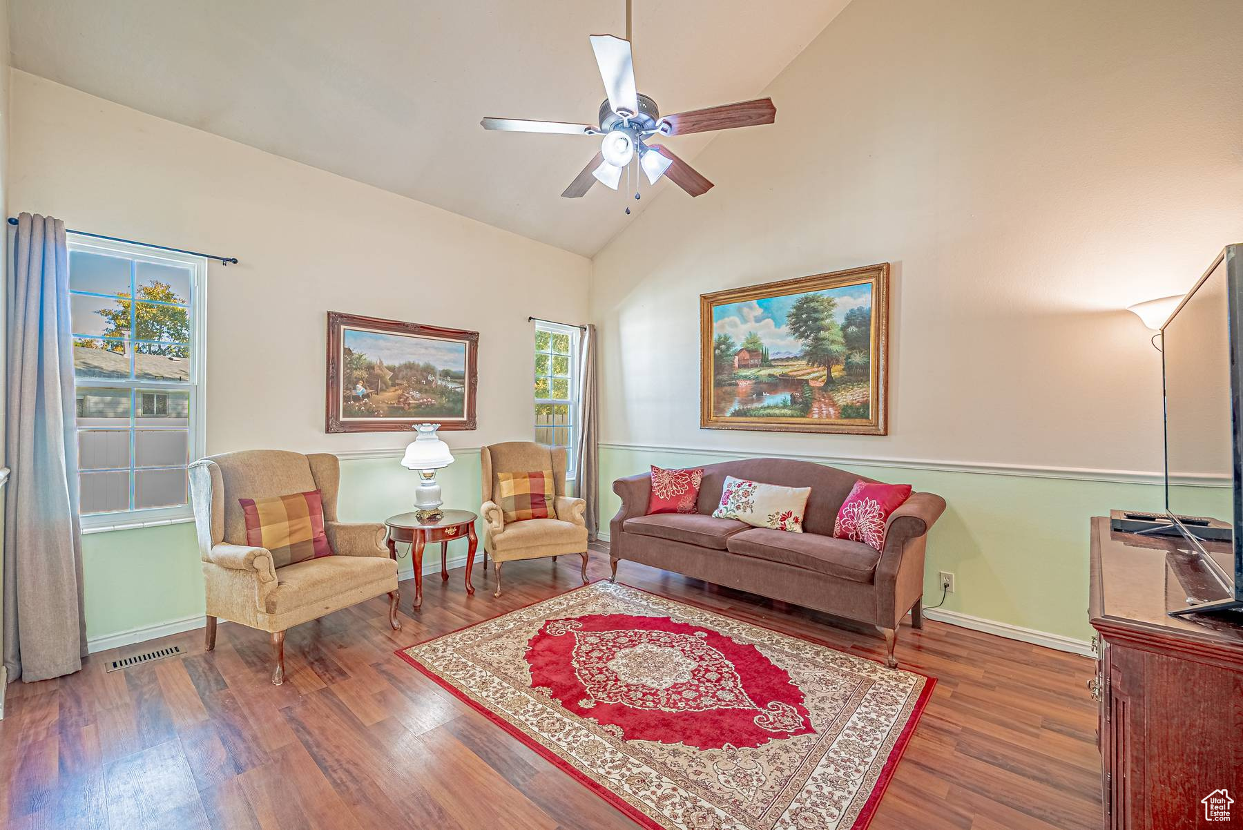27TH ST. CONDOMINIUM - Residential