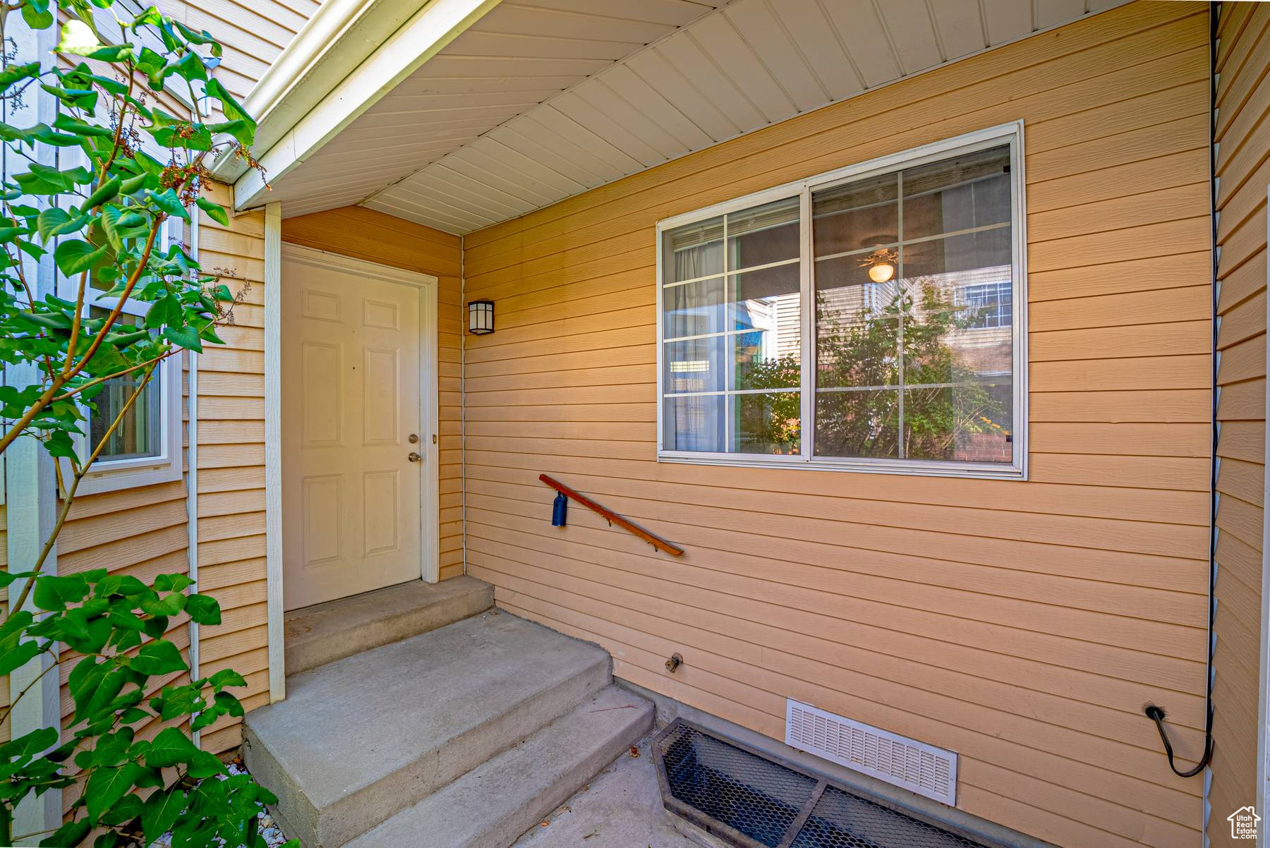 27TH ST. CONDOMINIUM - Residential