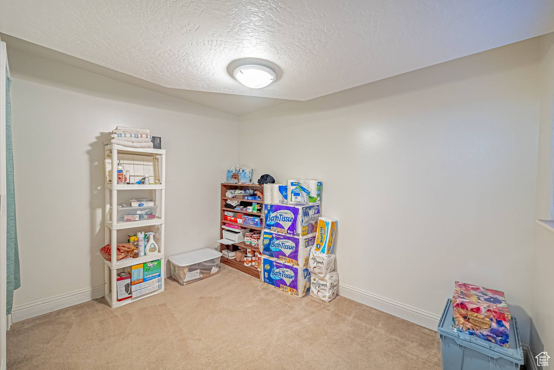 27TH ST. CONDOMINIUM - Residential