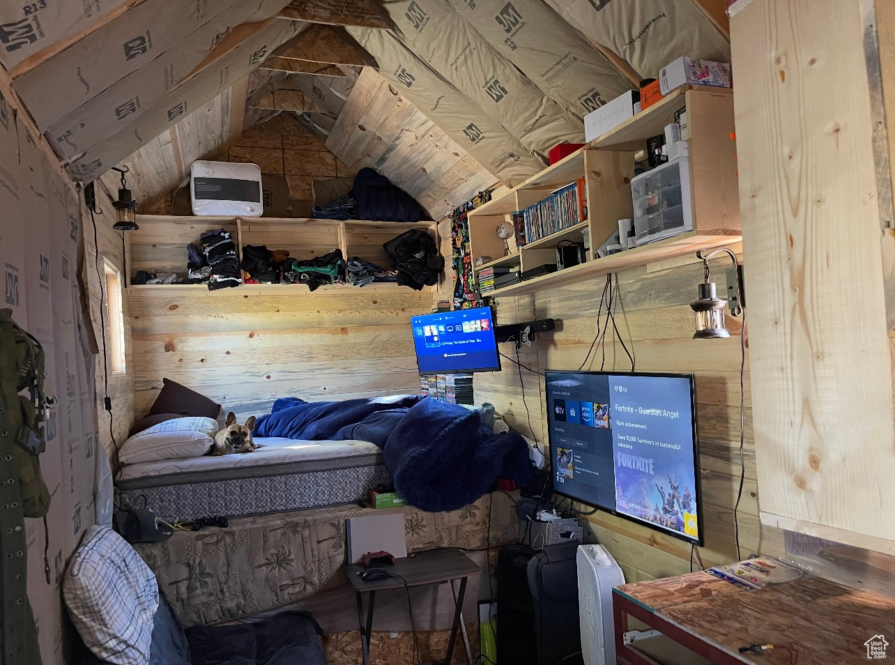 HIDEAWAY VALLEY - Land