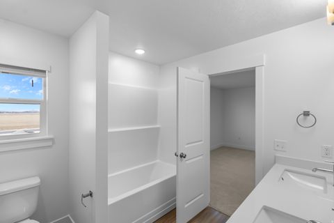 Tiny photo for 797 W 600 N, Smithfield, UT 84335 (MLS # 2126829)