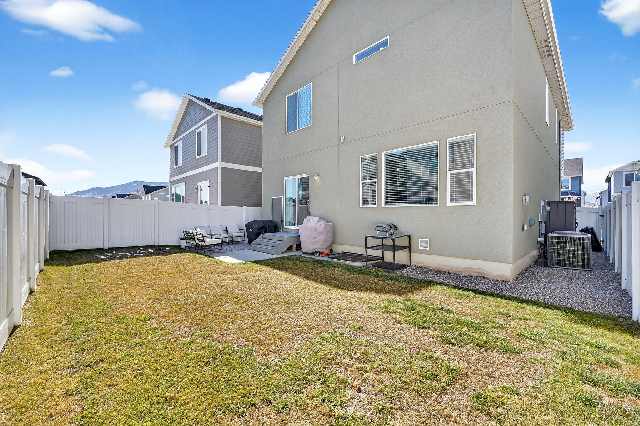 LEGACY FARMS PLAT 3- - Residential