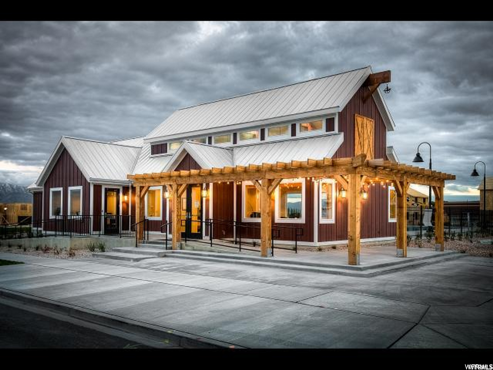 LEGACY FARMS PLAT 3- - Residential