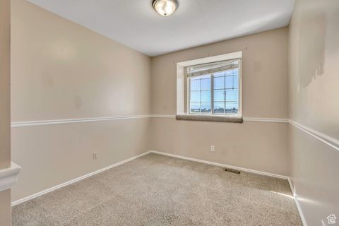 Tiny photo for 673 S MAIN ST, Kaysville, UT 84037 (MLS # 2114058)