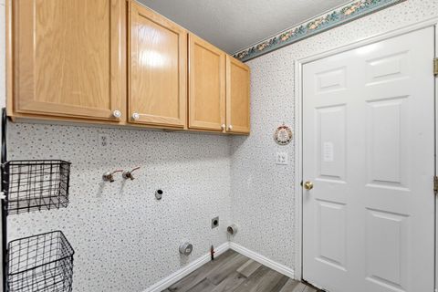 Tiny photo for 4468 S MANOR RIDGE PL E #19, Holladay, UT 84124 (MLS # 2130041)
