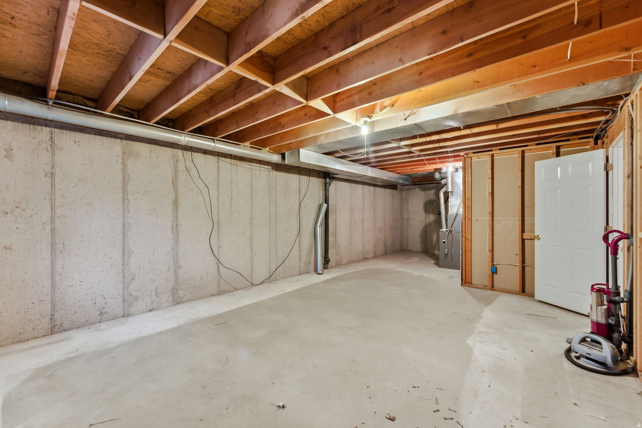 COUNTRY CORNER CONDO - Residential