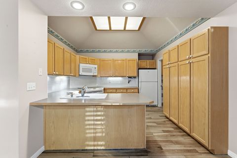 Tiny photo for 4468 S MANOR RIDGE PL E #19, Holladay, UT 84124 (MLS # 2130041)