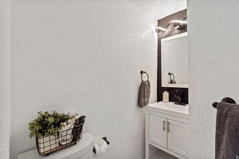 Tiny photo for 1120 E 2200 N, Layton, UT 84040 (MLS # 2133494)