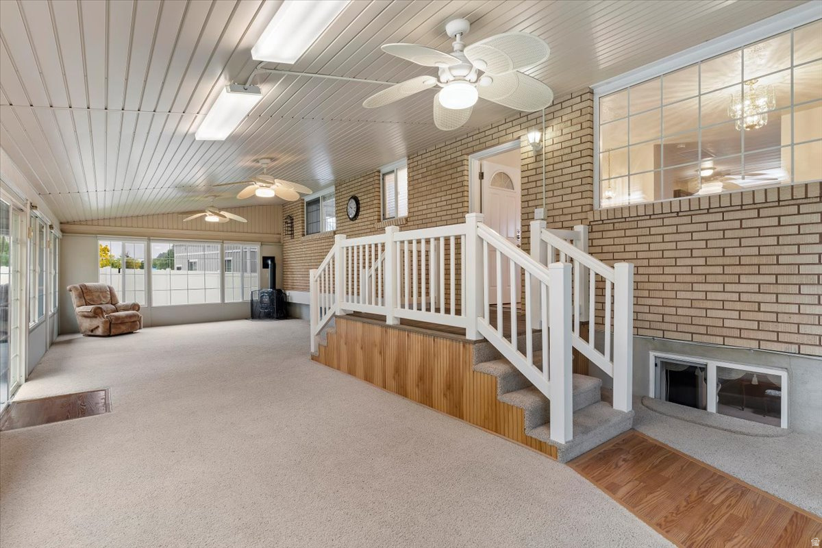 TAYLOR ESTATES - Residential