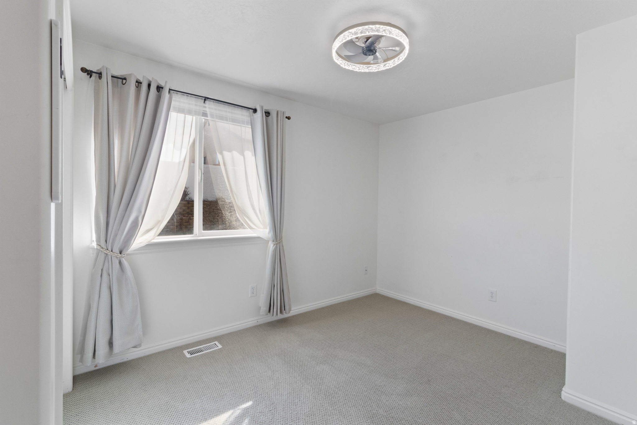 HIGHLAND - Residential