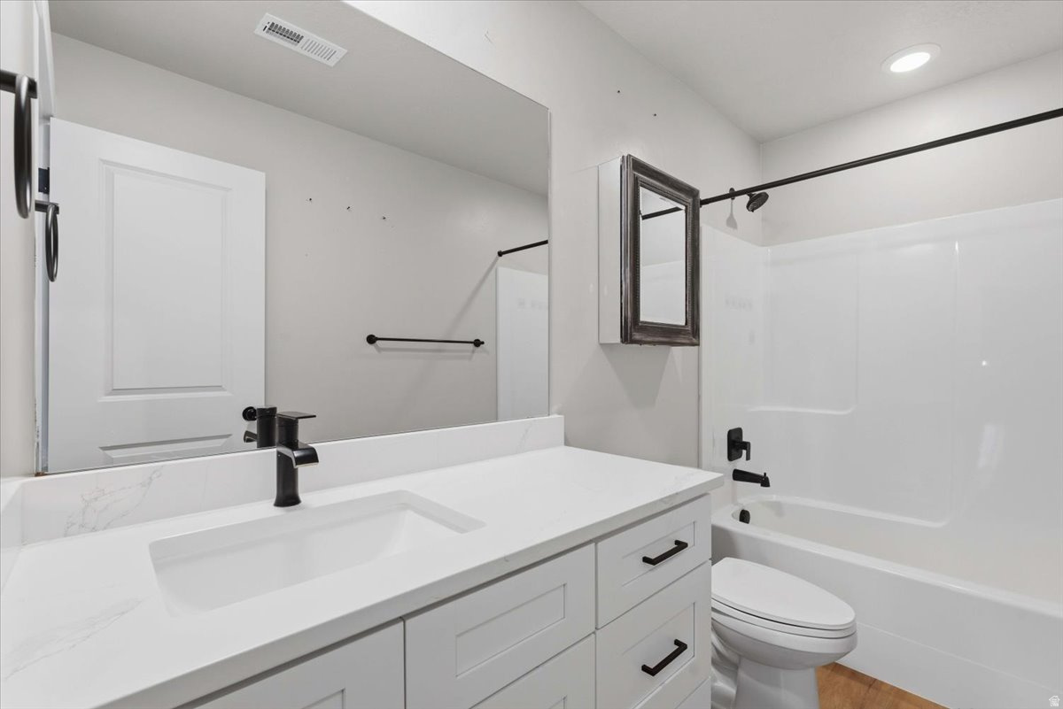 LEXINGTON TOWNHOMES SUBDIVISION - Residential