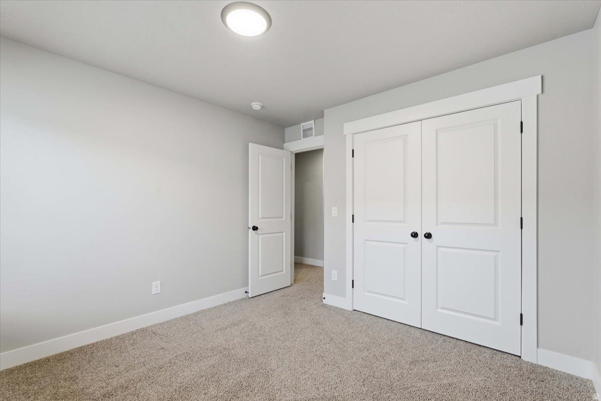 LEXINGTON TOWNHOMES SUBDIVISION - Residential