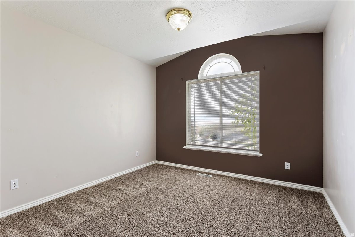 3 MILE CREEK - Residential