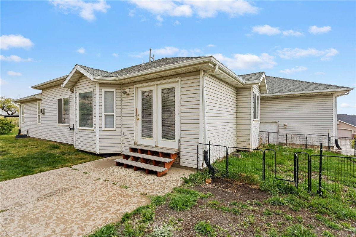 3 MILE CREEK - Residential