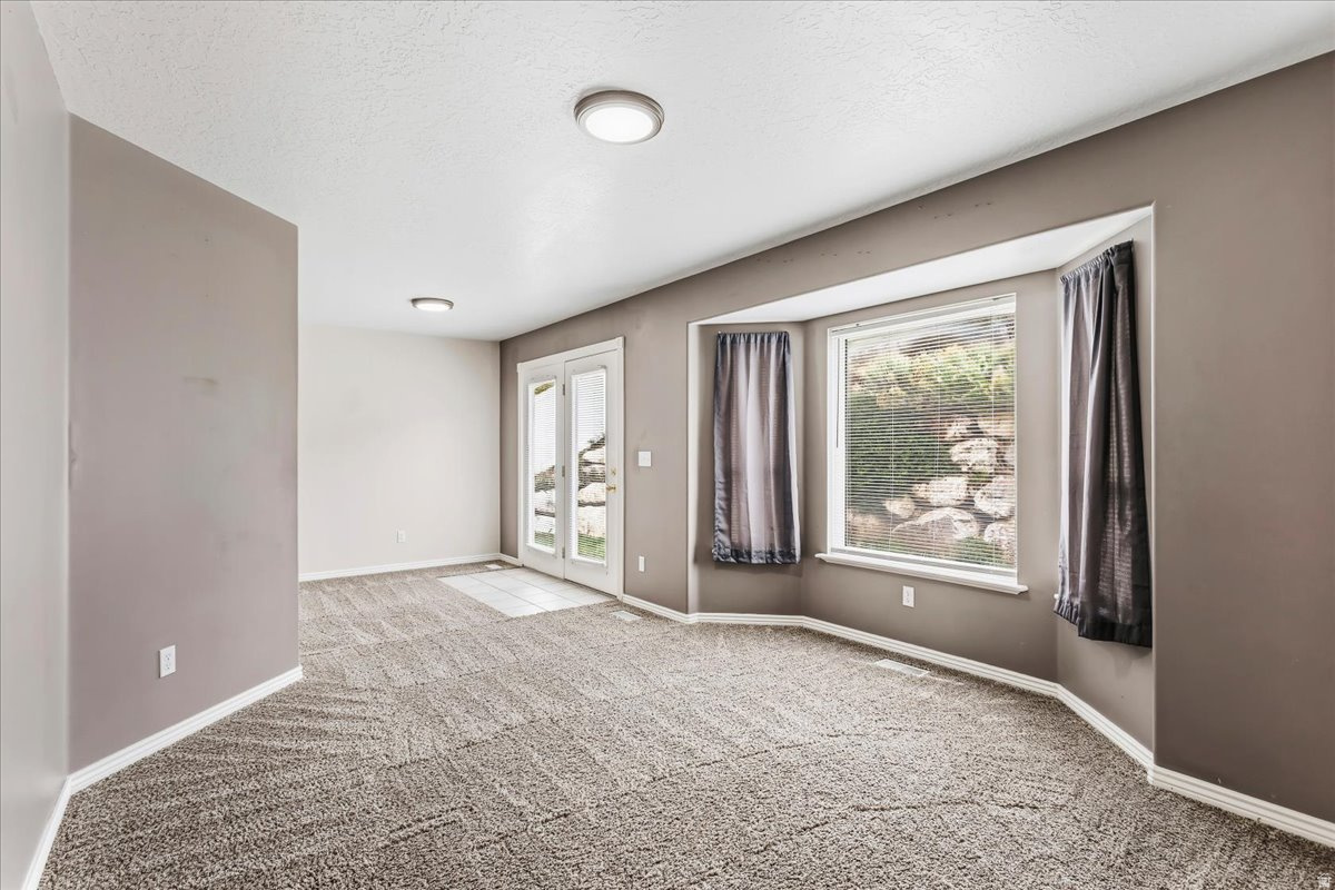 3 MILE CREEK - Residential