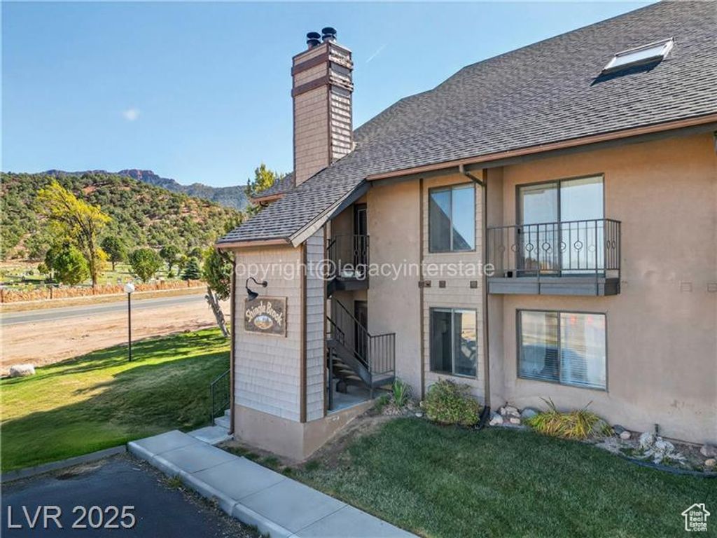 Photo of 390 E 300 S #3A, Parowan, UT 84761 (MLS # 2119322)