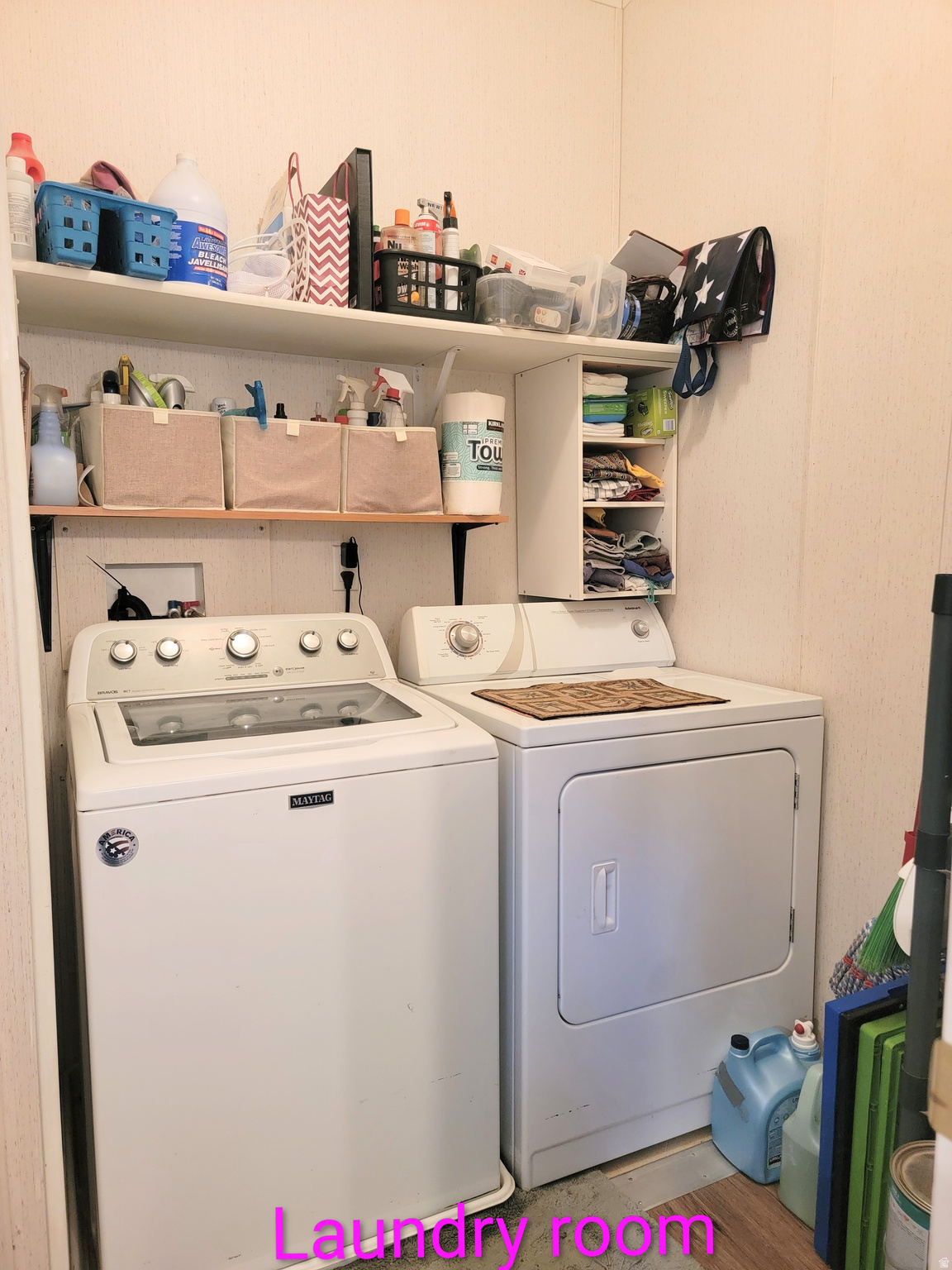 EAGLE ROCK - Residential