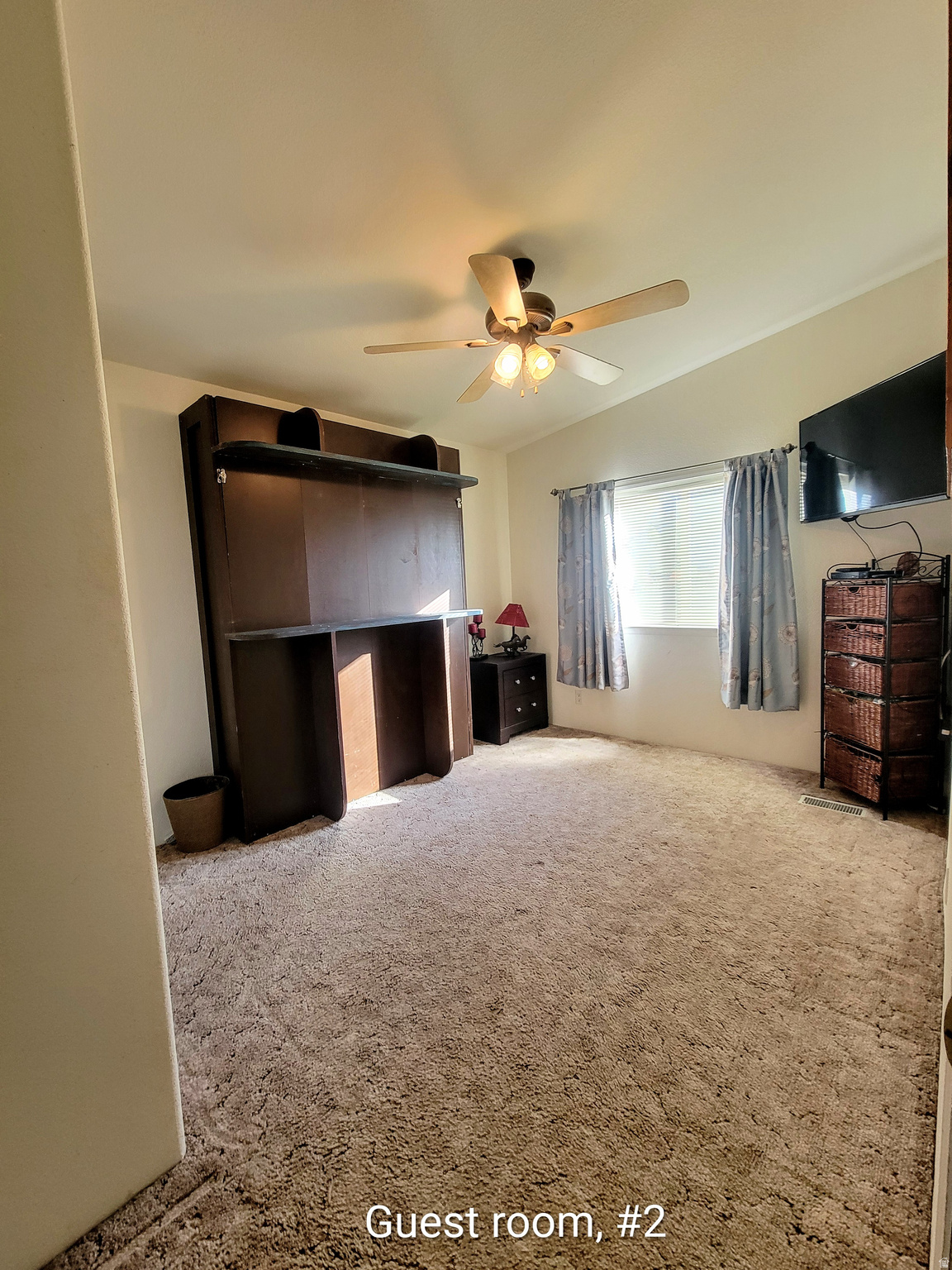 EAGLE ROCK - Residential