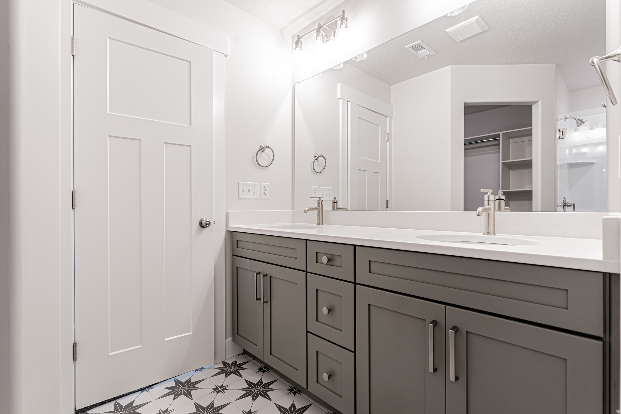 HIGHRIDGE - Residential