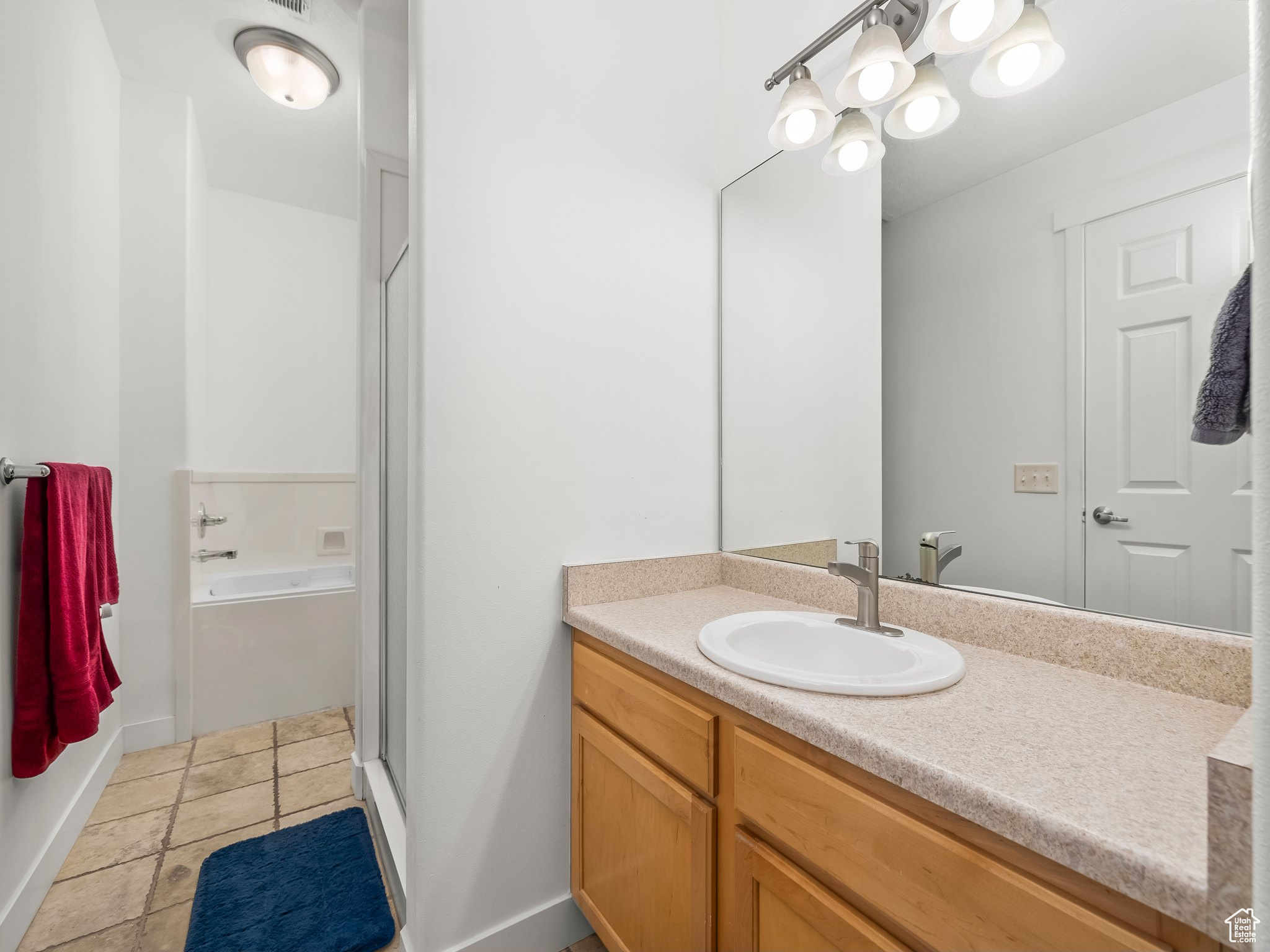 NORTH POINTE - Residential