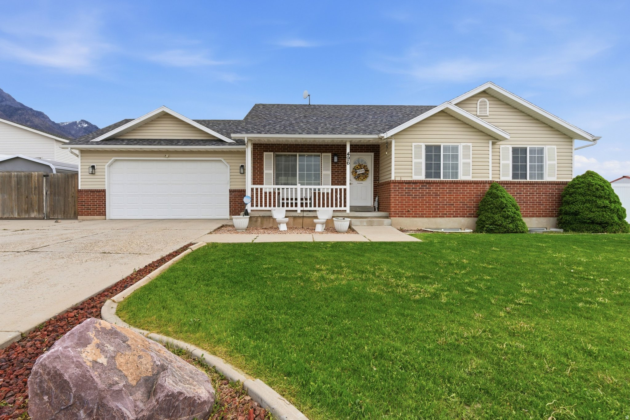 EAST BENCH - Residential