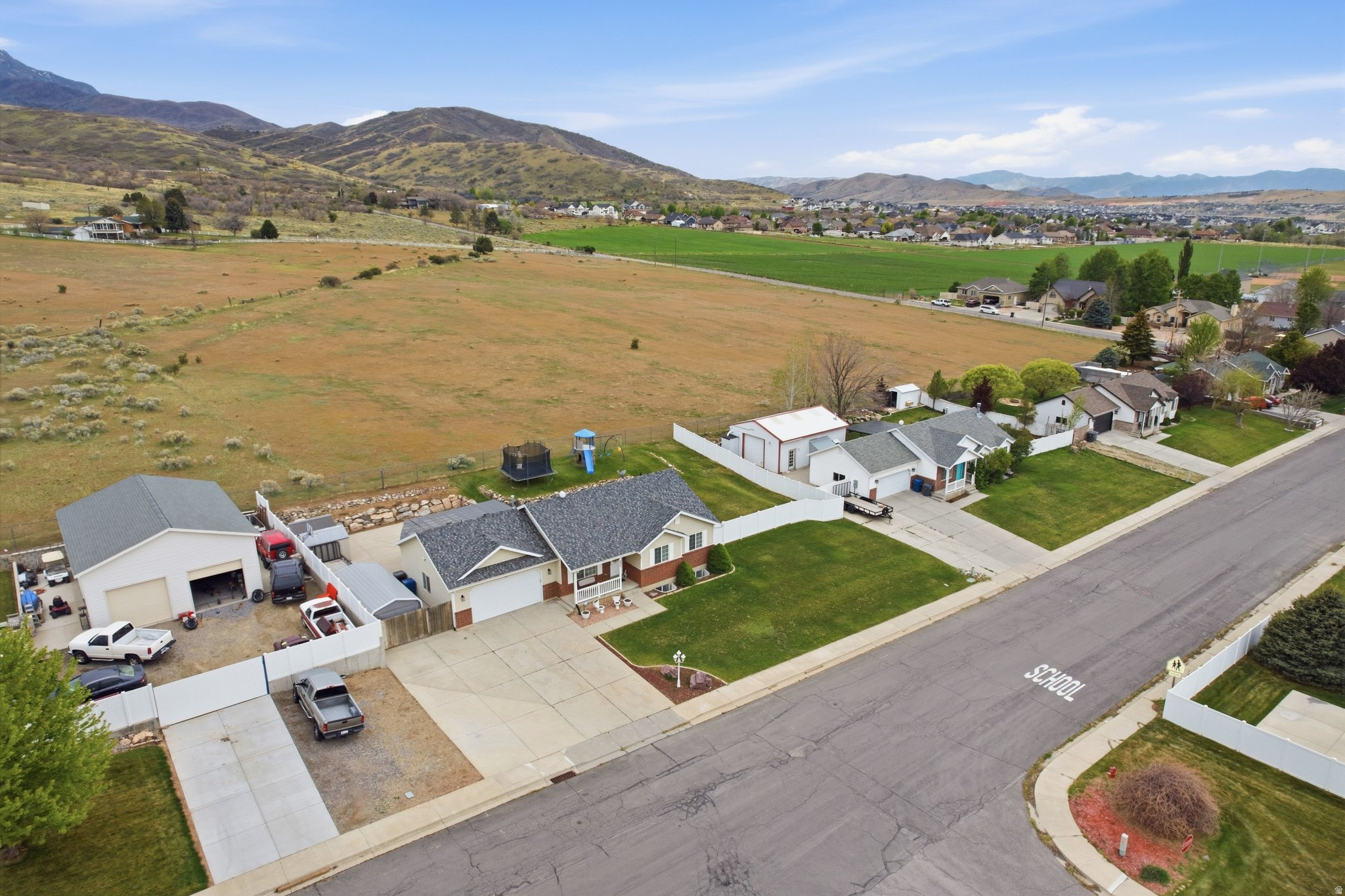 EAST BENCH - Residential