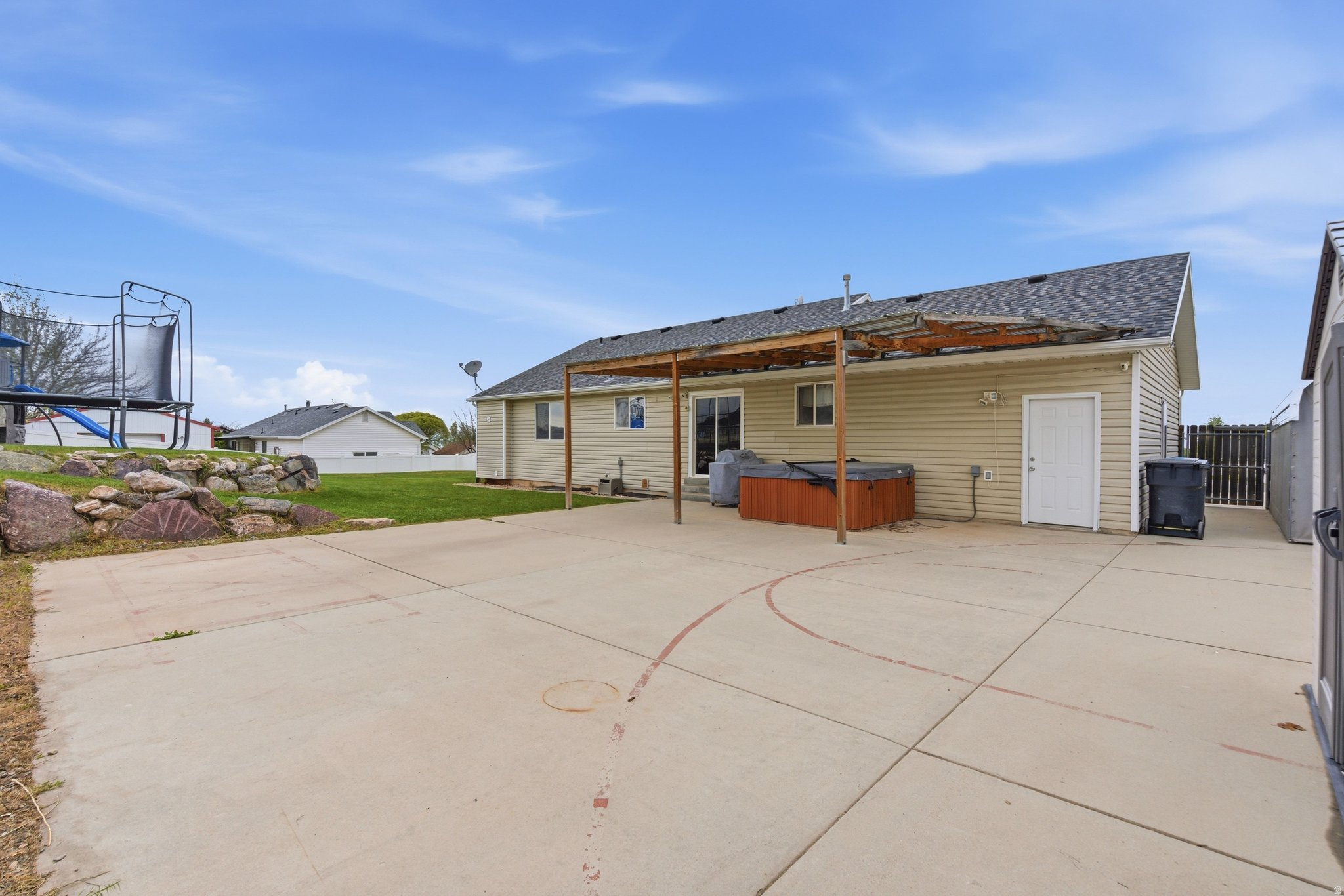 EAST BENCH - Residential