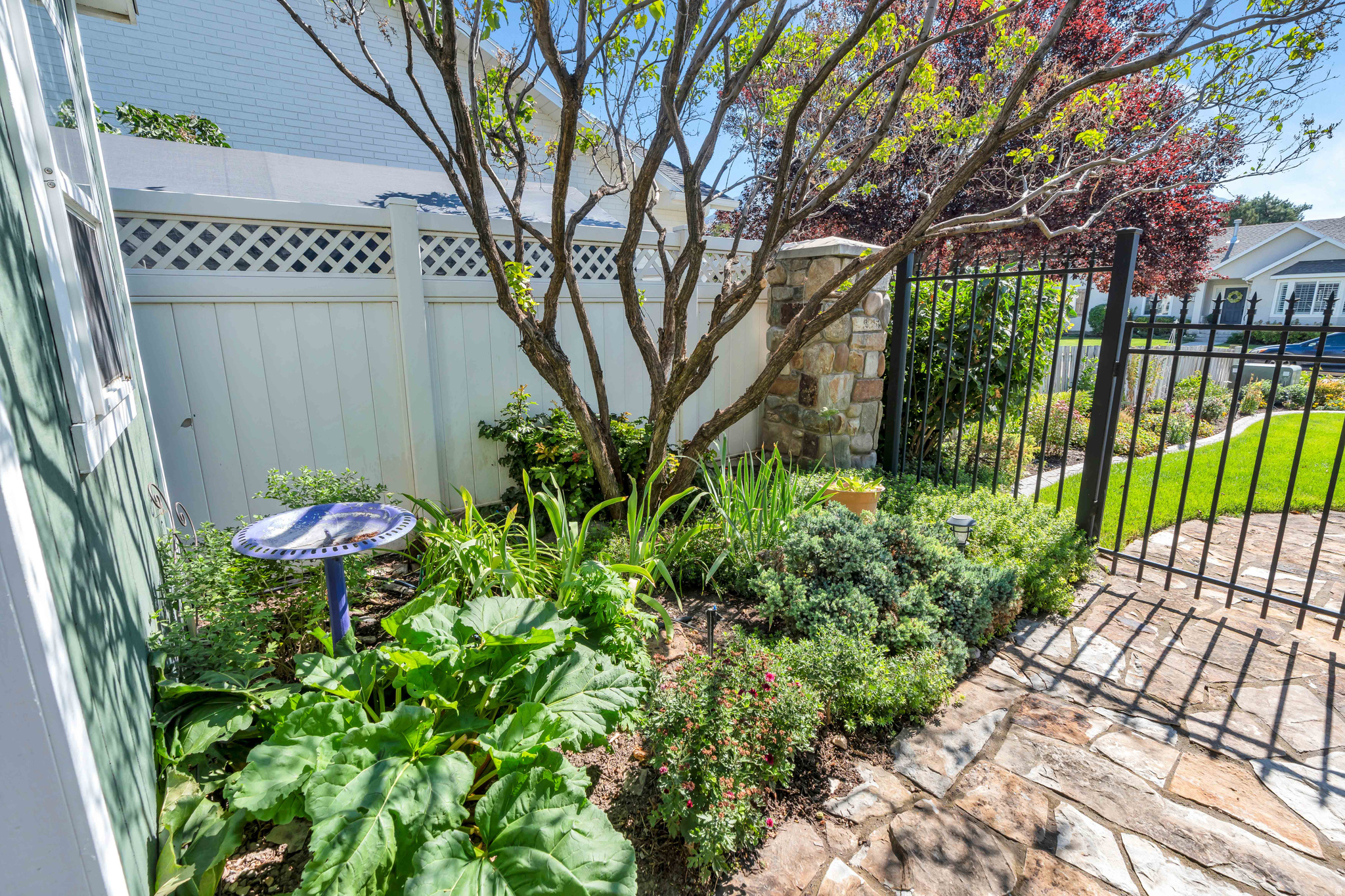 ALPINE COUNTRY - Residential