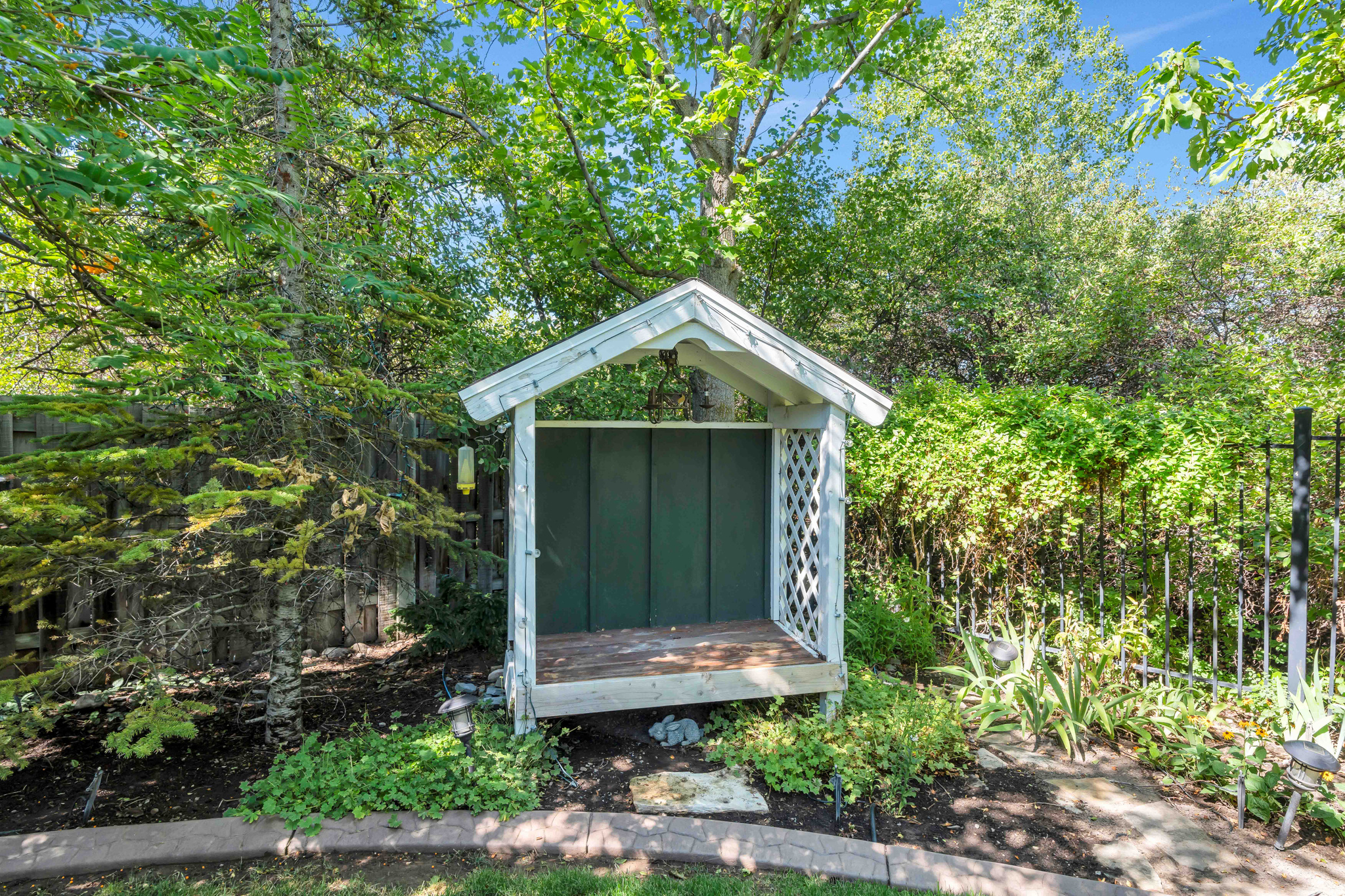 ALPINE COUNTRY - Residential