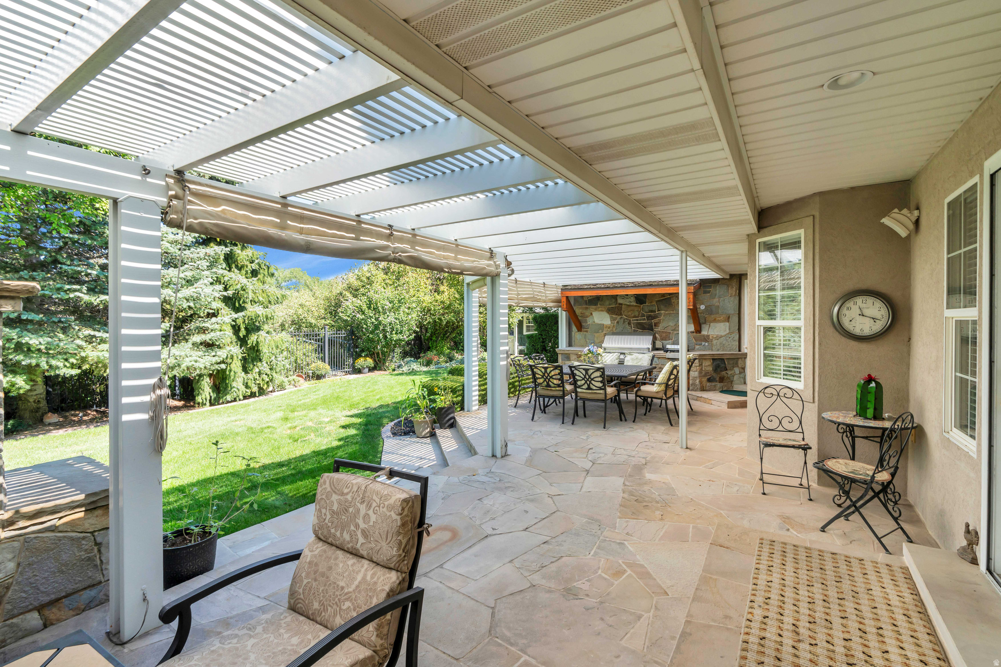 ALPINE COUNTRY - Residential