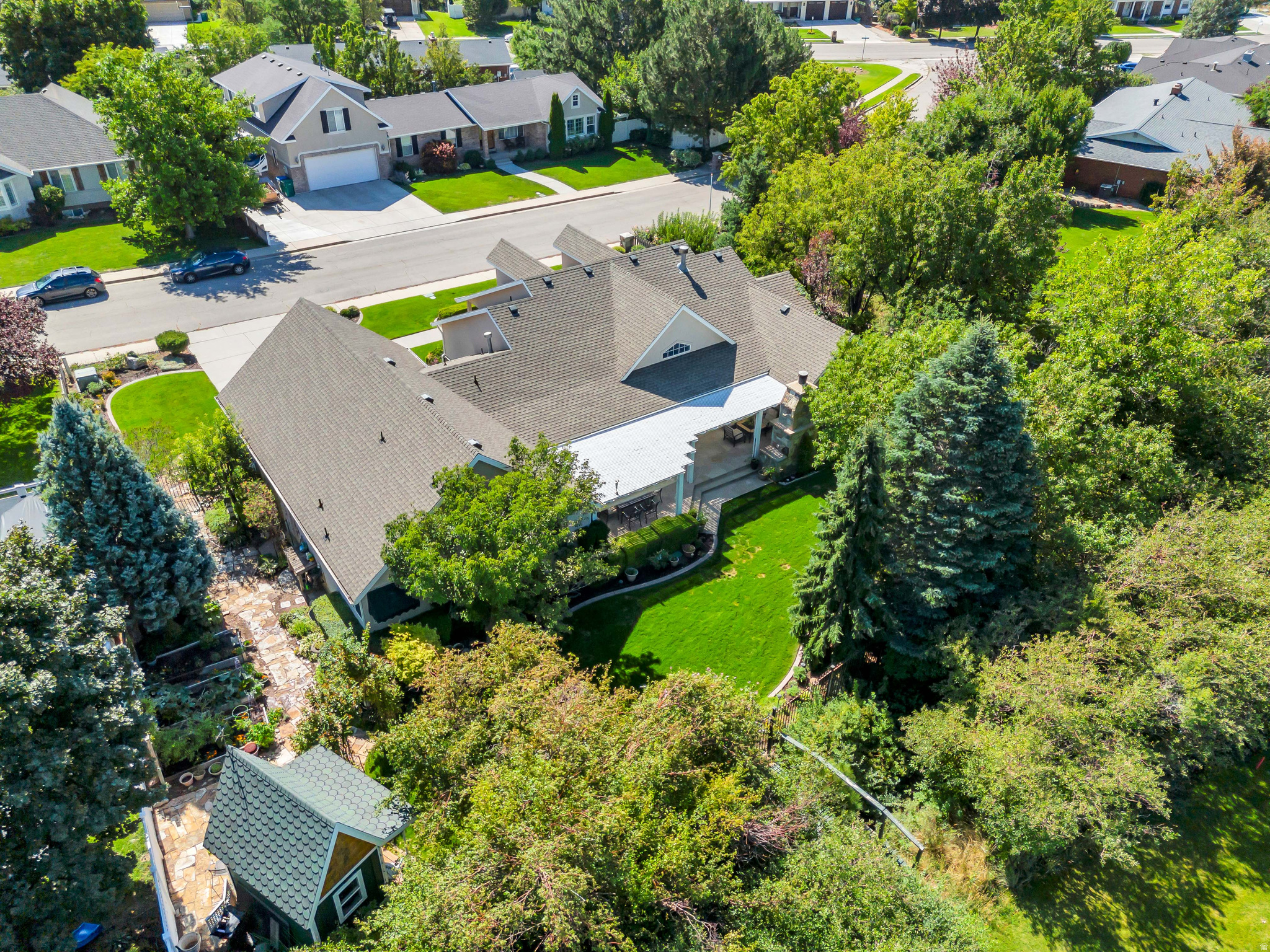 ALPINE COUNTRY - Residential