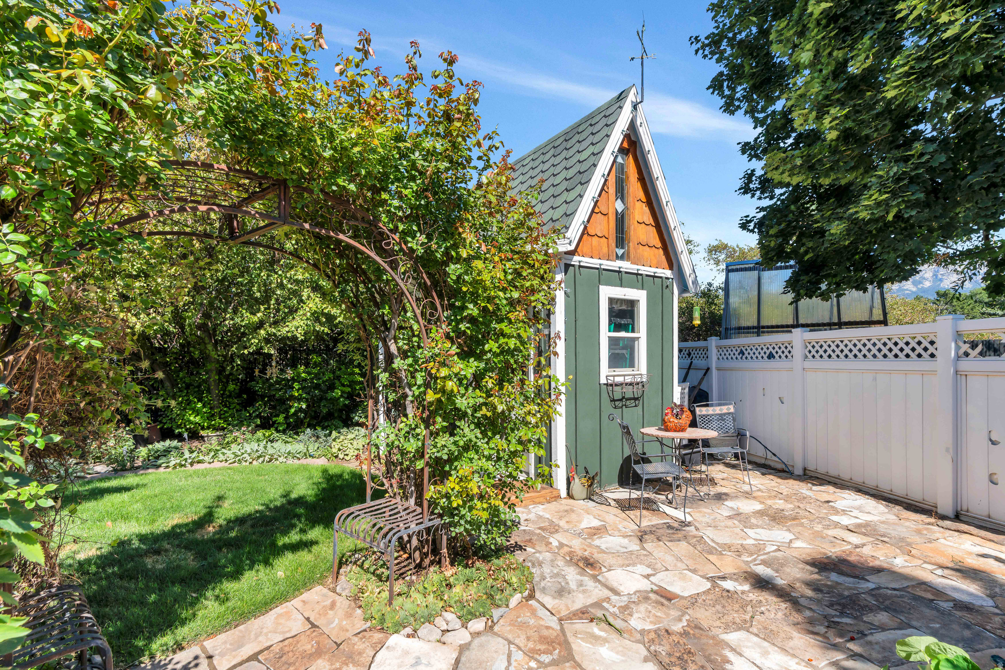 ALPINE COUNTRY - Residential