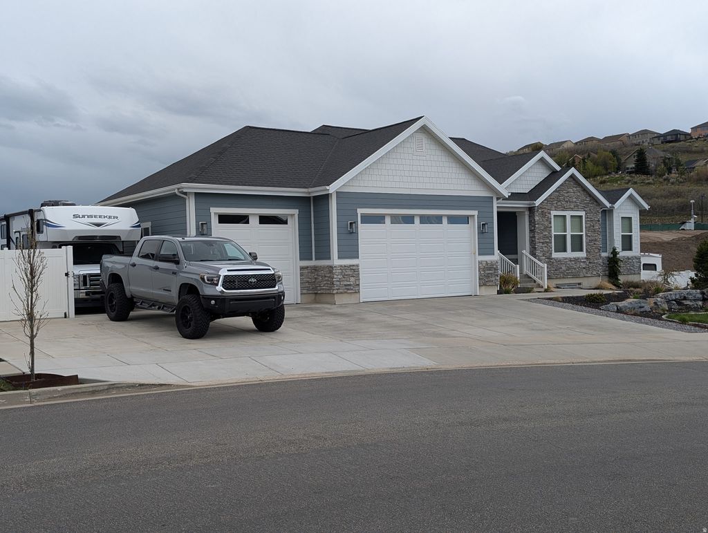 Photo of 14961 S AUBURN SKY DR, Draper, UT 84020 (MLS # 2150502)