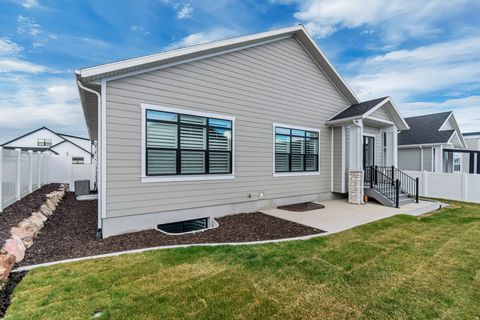 Tiny photo for 10339 S COLD MOON PL W, South Jordan, UT 84095 (MLS # 2125136)