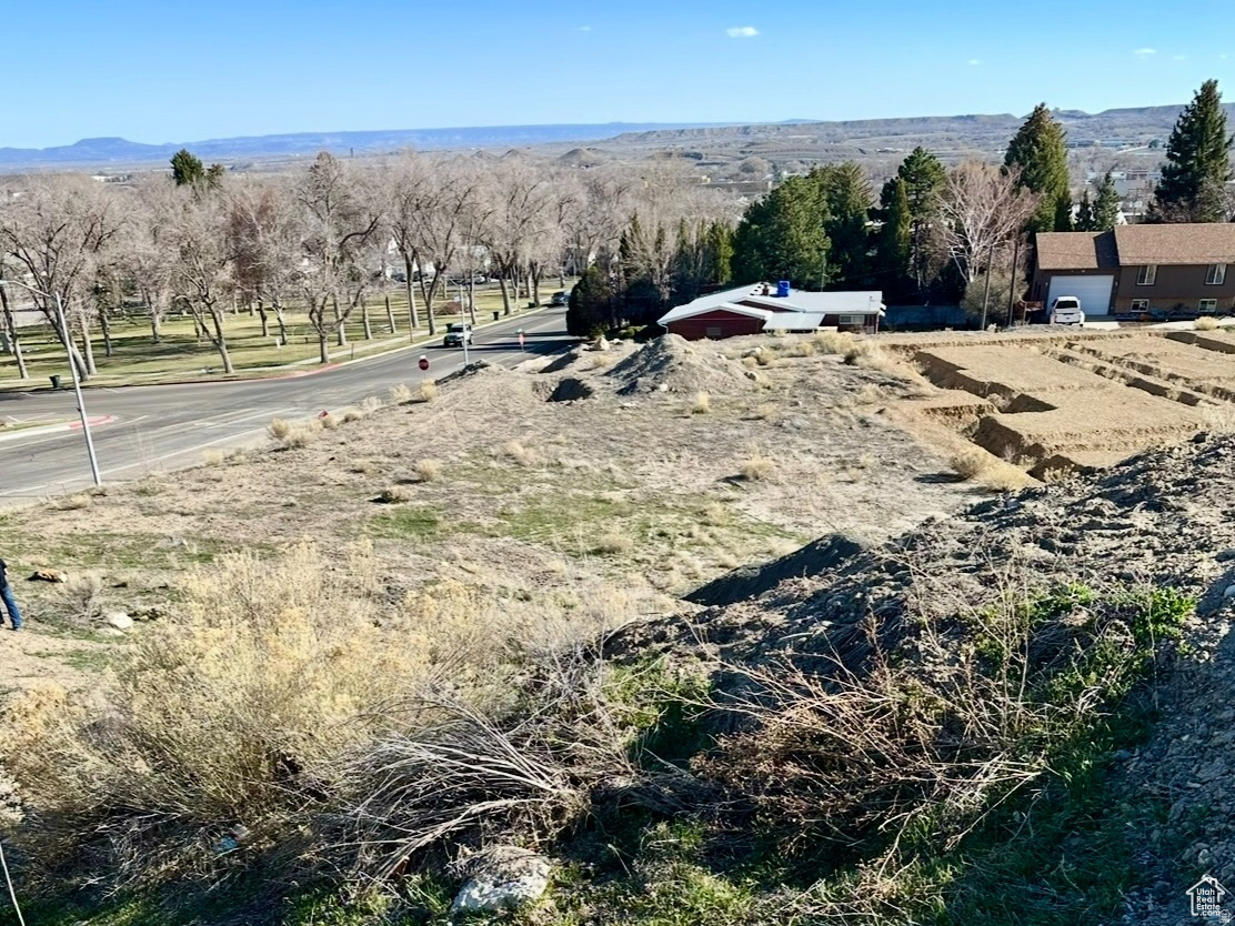 ONE LOT TANK PROPERT - Land