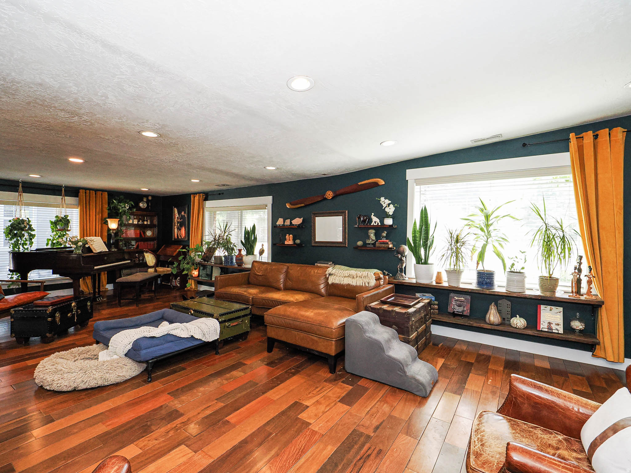 CANYON RIM ADDITION - Residential